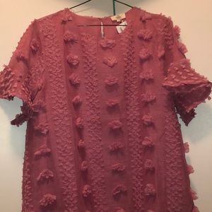 Rose swiss dot top